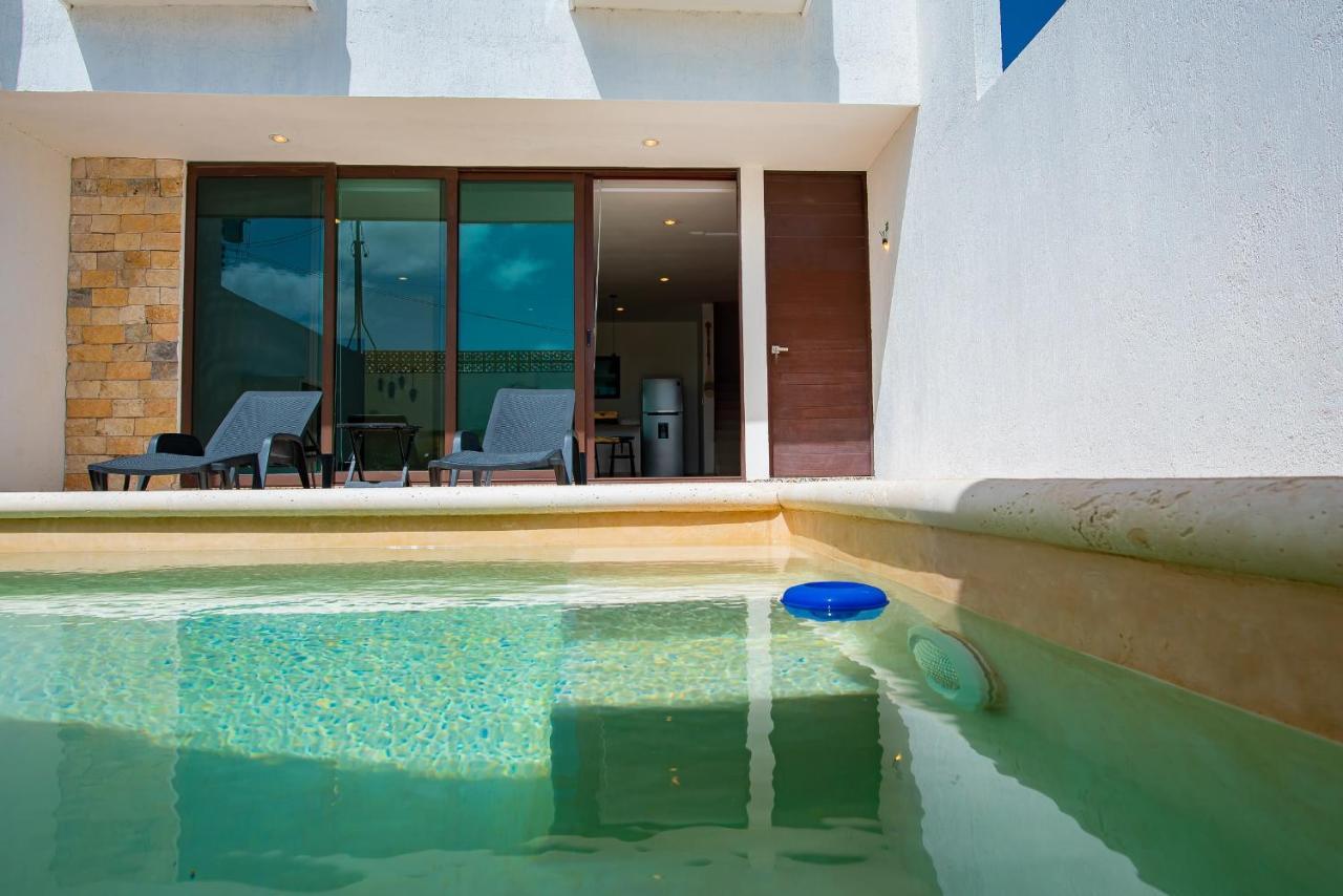 97982 New Modern Villa, Private Pool, High Internet Speed, 2 Blocks From The Beach Pueblo Pueblo Chicxulub Екстериор снимка