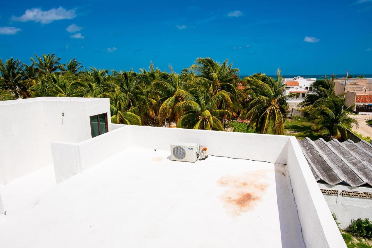97982 New Modern Villa, Private Pool, High Internet Speed, 2 Blocks From The Beach Pueblo Pueblo Chicxulub Екстериор снимка